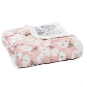 Aden + Anais silky soft dream blanket